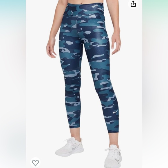 Nike Pants - Nike Dri-FIT One Women's Mid-Rise Camo Leggings